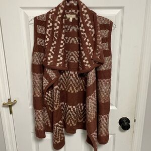 Medium cardigan vest